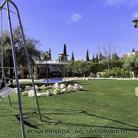 Villa Capricho De Luna Caparacena Exteriör bild