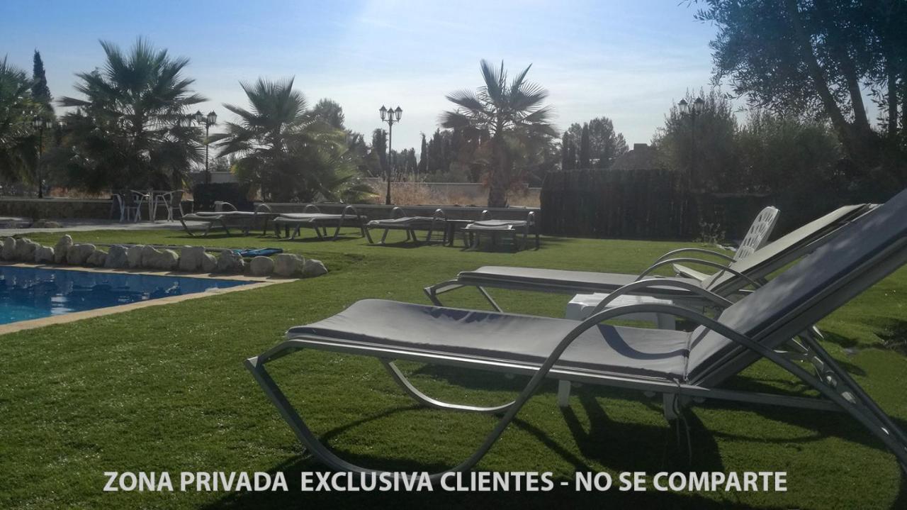 Villa Capricho De Luna Caparacena Exteriör bild