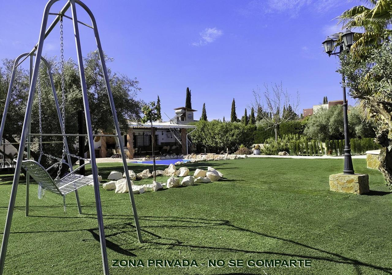 Villa Capricho De Luna Caparacena Exteriör bild